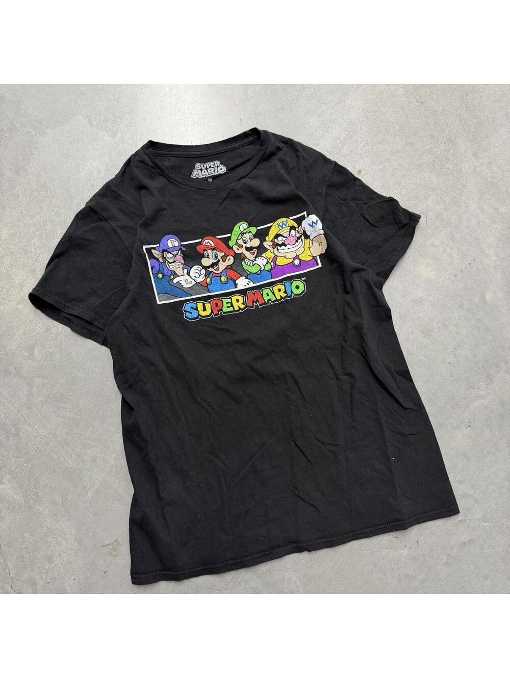 Sick 2000s Super Mario Bros Black Graphic T Shirt Sized Medium